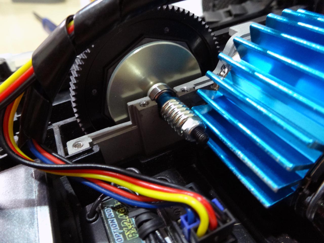 DB01ドゥルガ 未走行 ESCモーターサーボ 新品スリッパークラッチ付