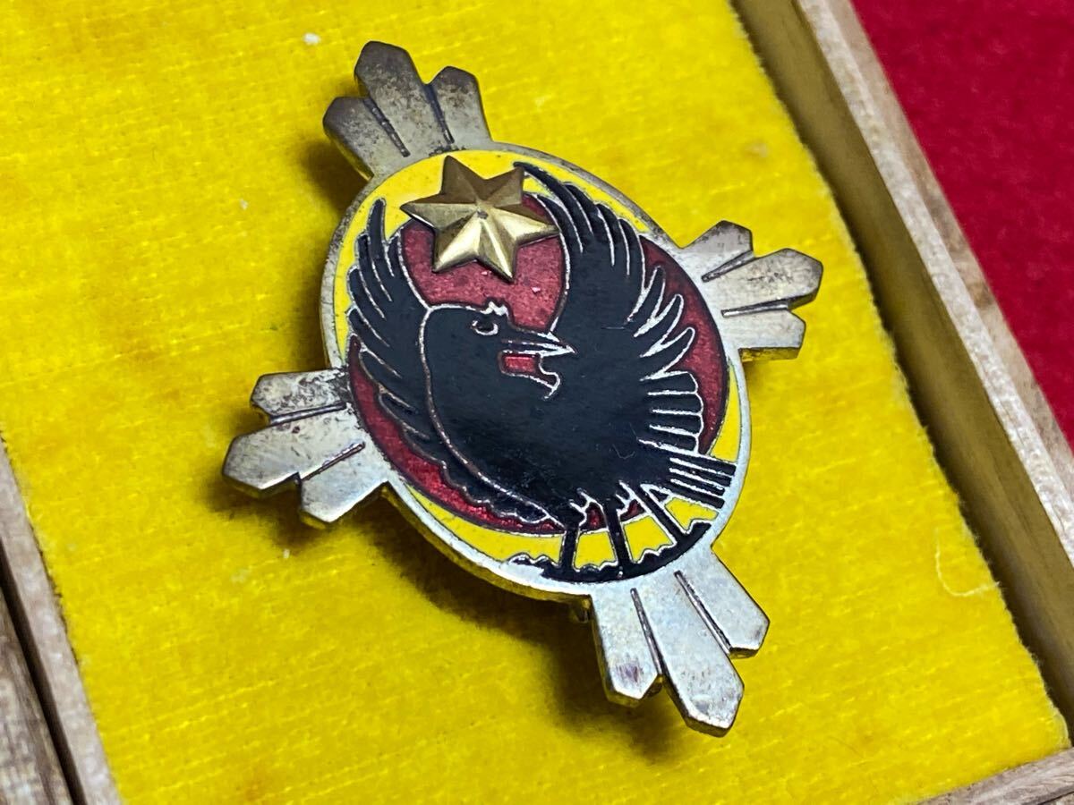 ◇極希少 明治時代◇帝国軍人後援会 バッジ/徽章 64個 ヤタガラス デザイン