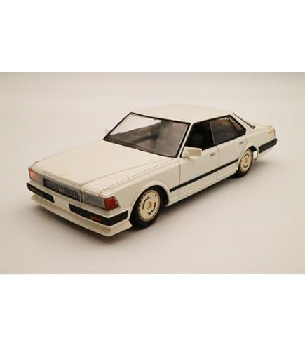 Amazon | フジミ模型 1/24 インチアップシリーズ No.272 Y30セドリック