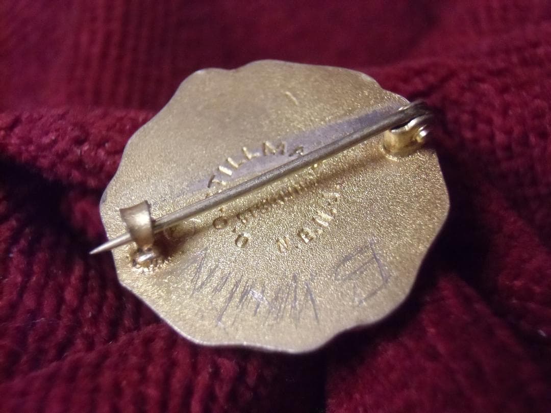 ☆アメリカの勲章/徽章＊ノヴァ カイザリアのラトガース大学章（実物）