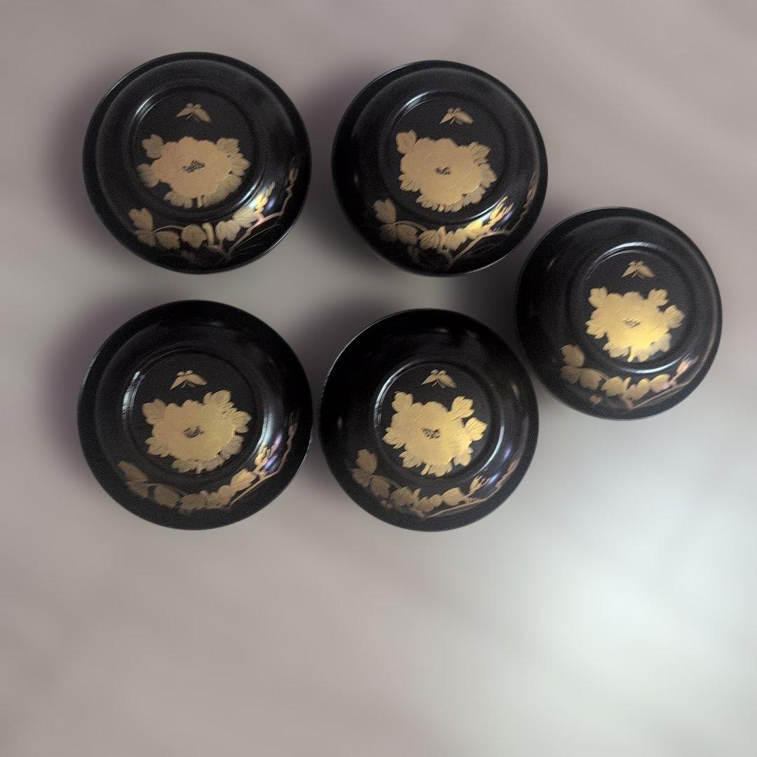 輪島塗 吸物椀 5客 蓋碗 漆芸 漆器 牡丹蝶金蒔絵5客セット 輪島塗 吸物椀 5客 蓋碗 漆芸 漆器 牡丹蝶金蒔絵5客セット - メルカリ