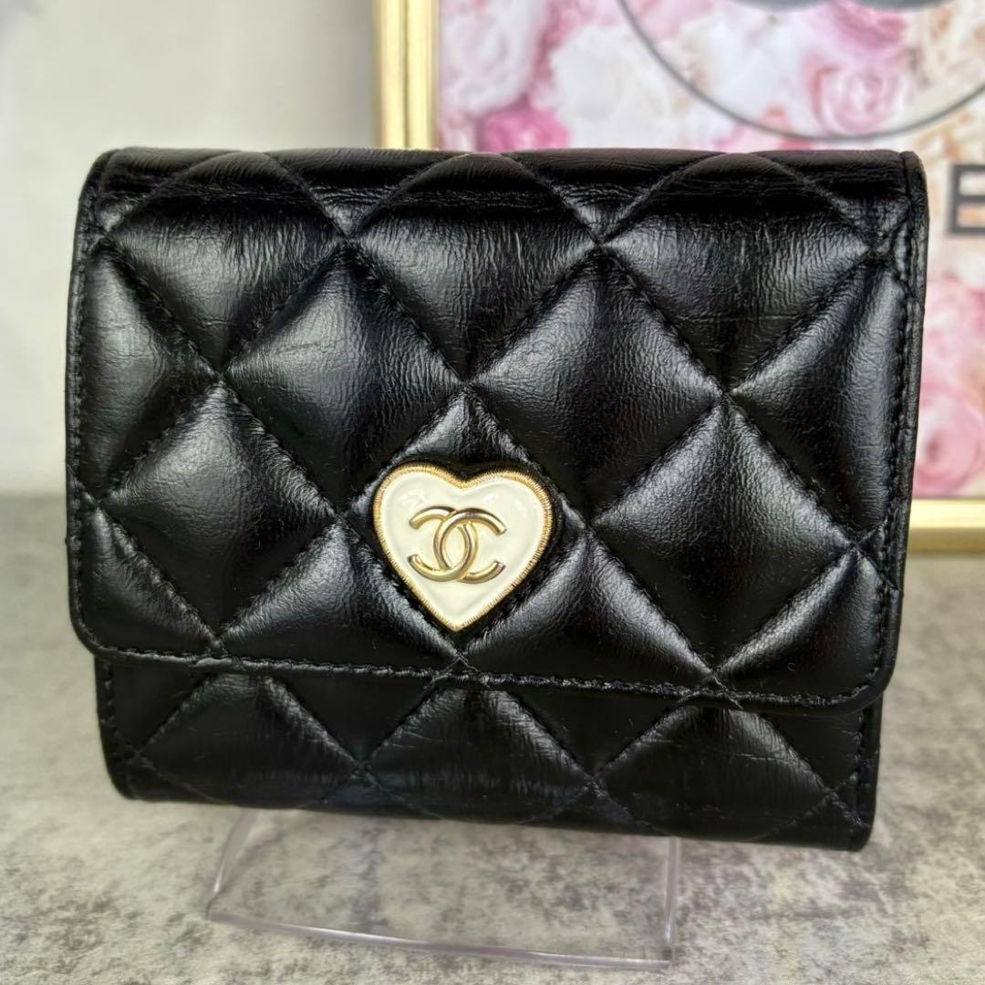 CHANEL シャネル　マトラッセ　ラムスキン　三つ折り　財布　ケース CHANEL（シャネル） 並行輸入 3つ折り財布 ラムスキン CHANEL SMALL